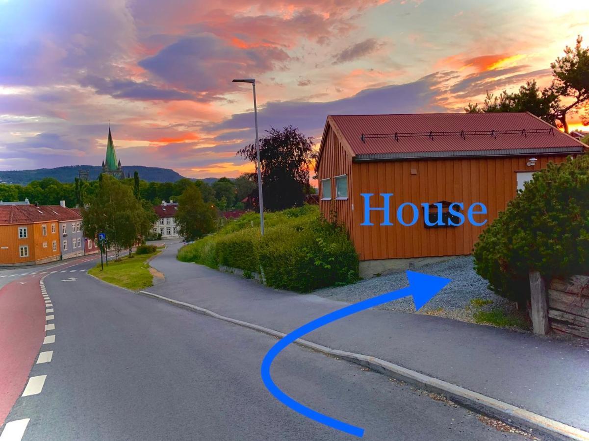 Vila Private House-Terrace-Garden -Parking-Wifi-Smarttv Trondheim Exteriér fotografie